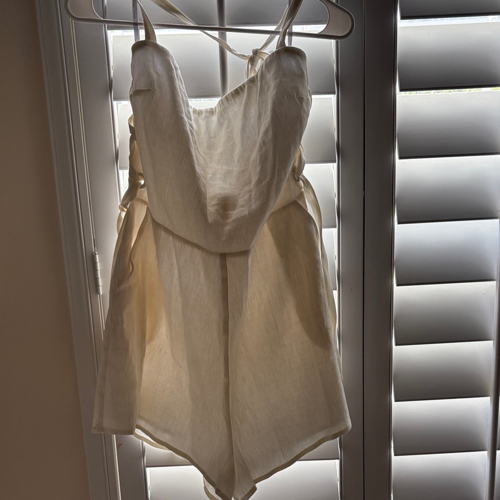Lovers and friends Ivory Linen Romper